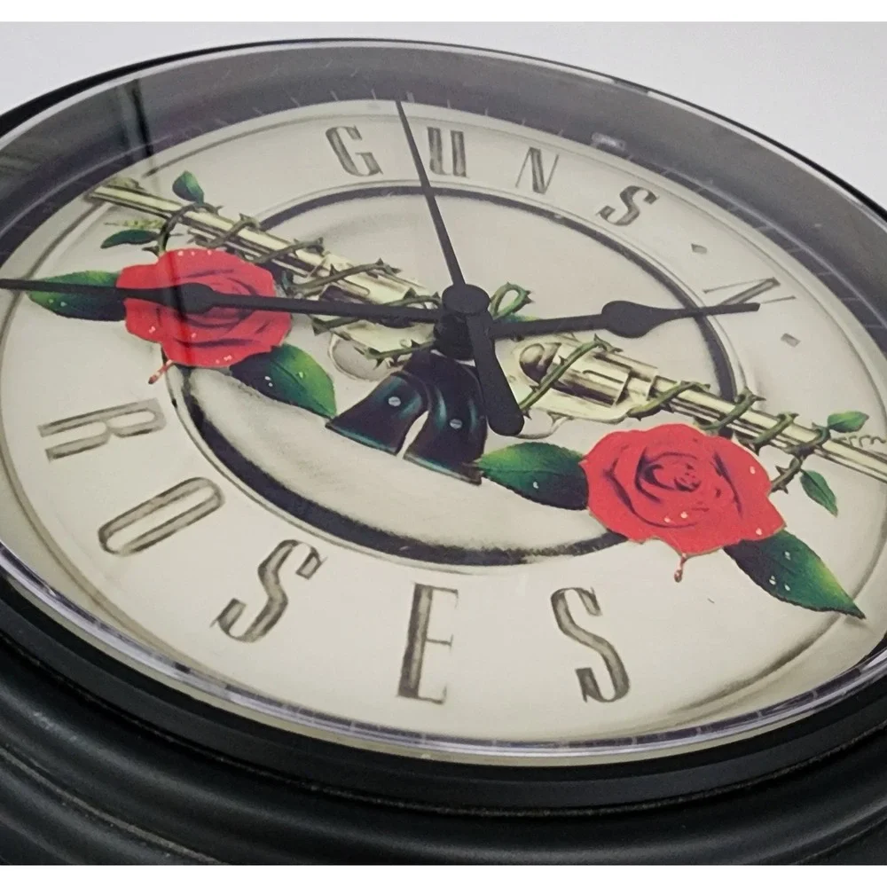 Guns N Roses Wall Clock 9.25in Band Logo Revolver Rose Quartz Black 1980s 1990s